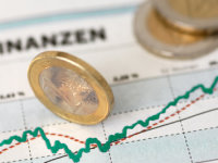 Kombiwetten mit 1 niedrigen u. 2 hohen Quoten - Sportwetten-Strategie von Bubirator